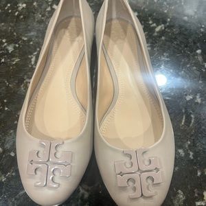 Neutral Tory Burch flat. $95